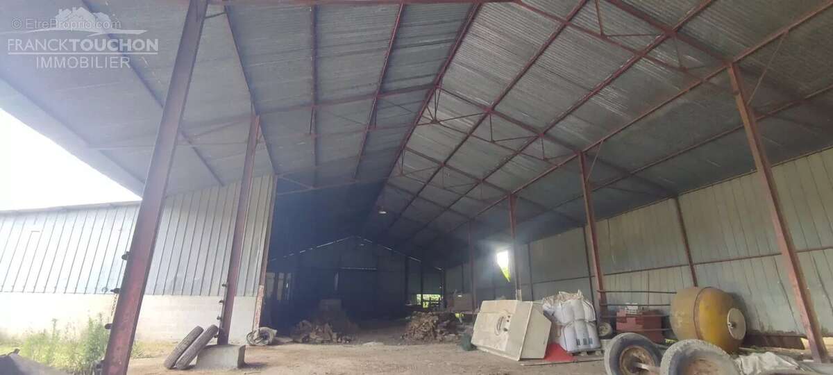 Maison à PERS-EN-GATINAIS