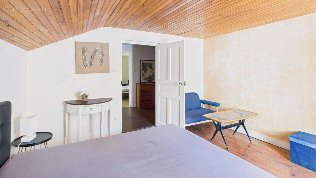 Maison à SEVERAC-LE-CHATEAU