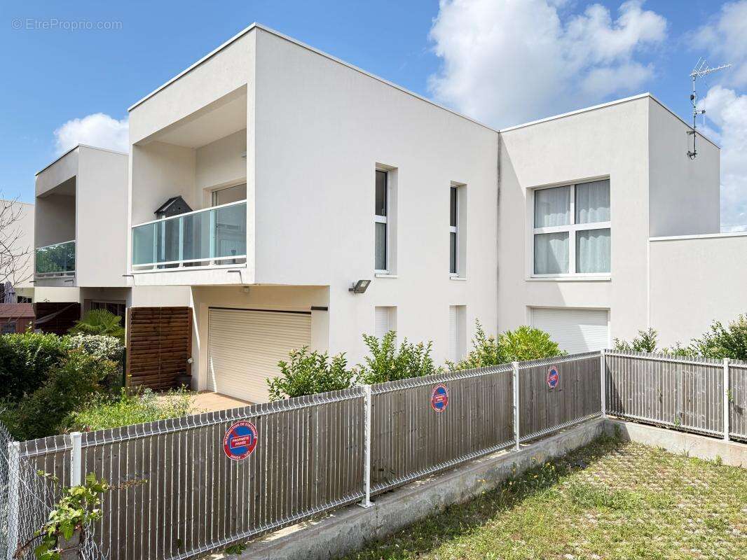 Superbe APPARTEMENT récent à 200 m Plage du Platin - photo 21