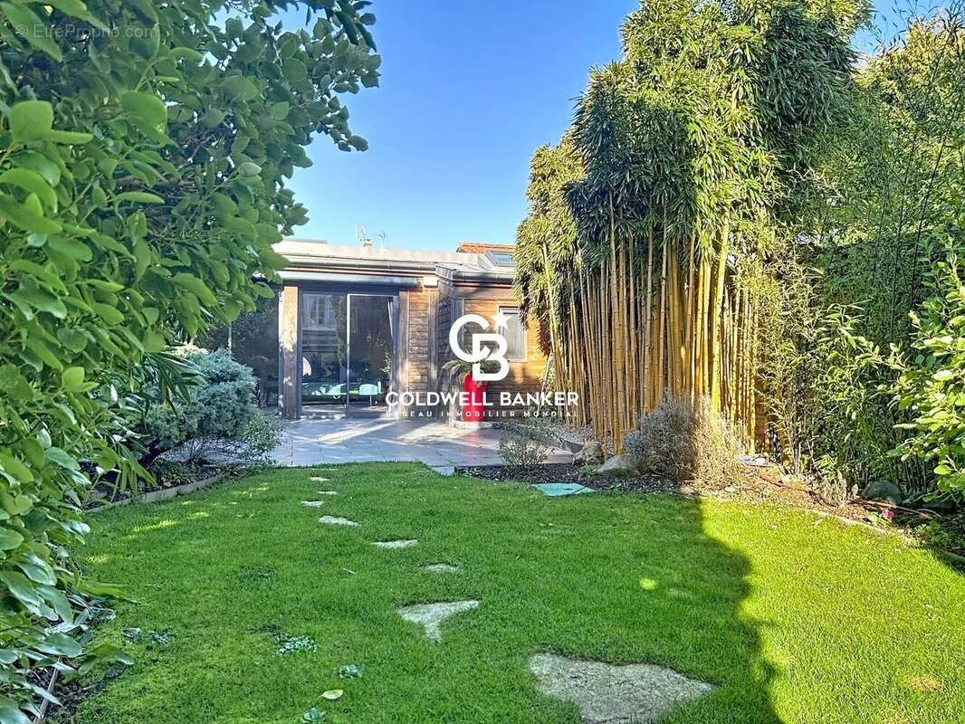 Maison à LA ROCHELLE