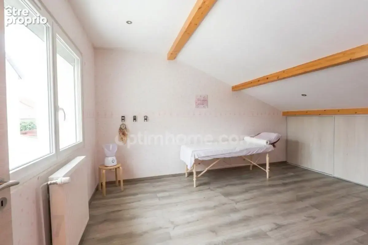 Fontoy - maison de 150 m² avec 5 chambres, garage, terrasse et jardin ! fort potentiel ! - photo 12