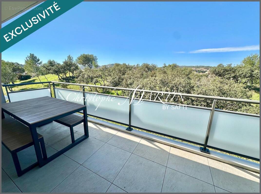 Photo 1 - Appartement à VILLENEUVE-LES-AVIGNON