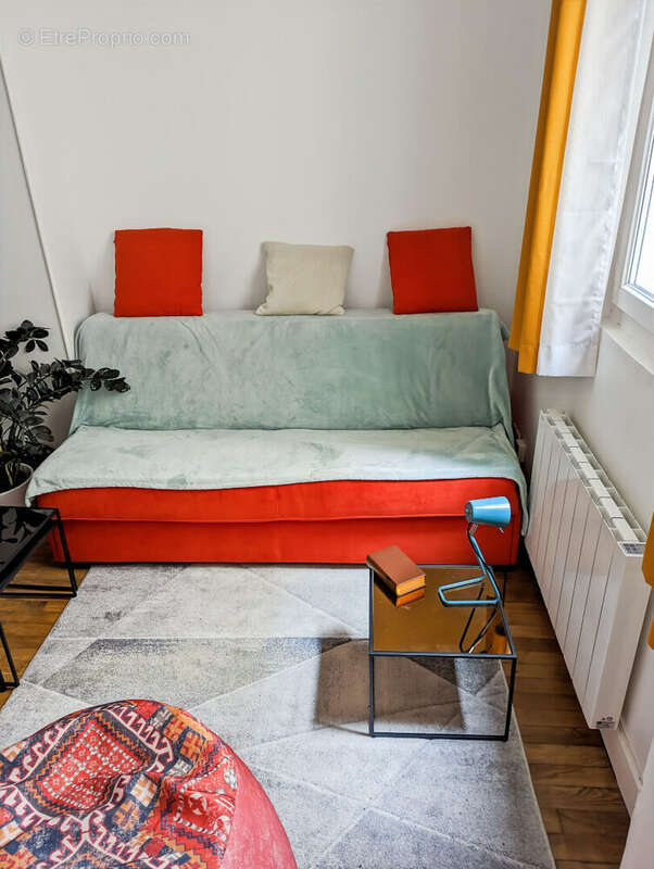 Appartement à PARIS-19E