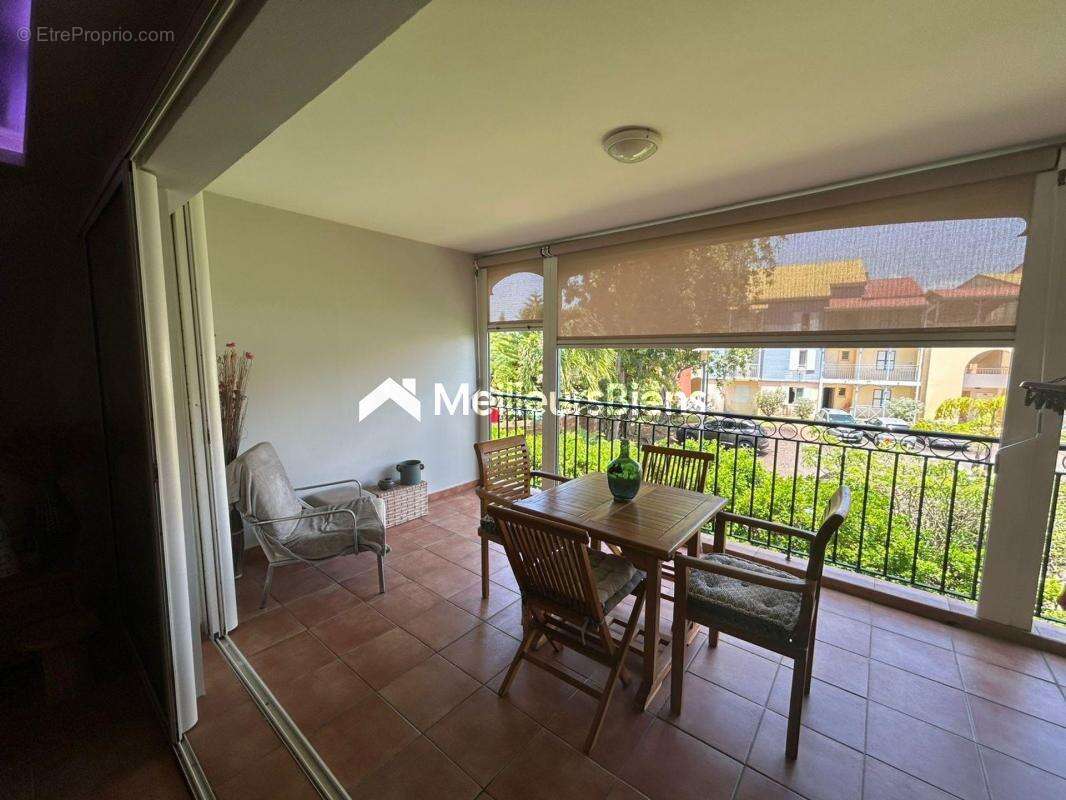 Appartement à LE GOSIER