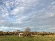 Terrain à BARBERY