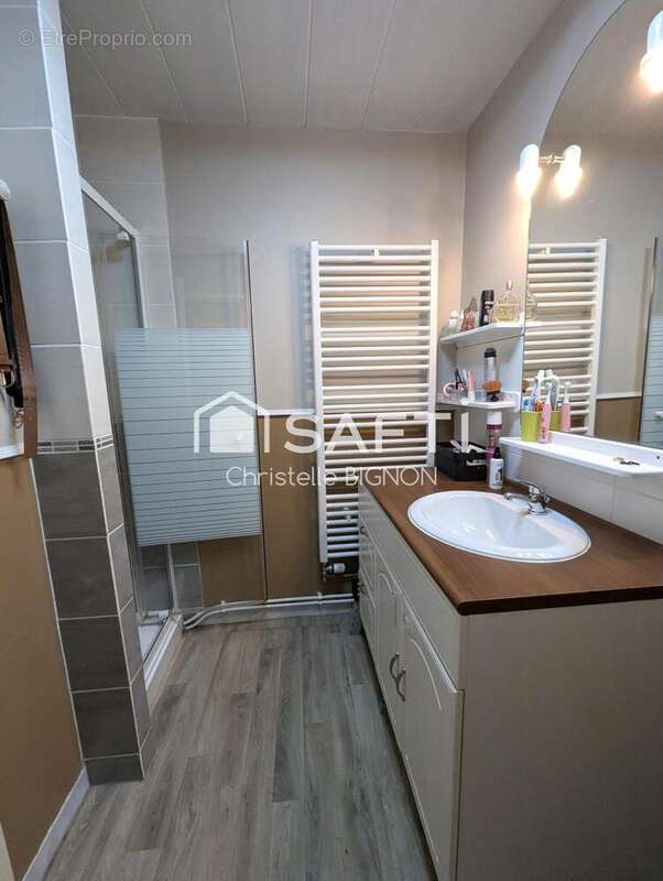 Photo 5 - Appartement à LIANCOURT