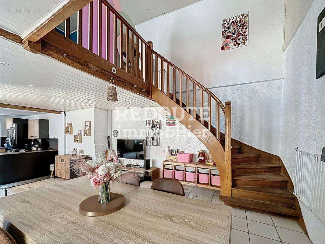 Maison à AVENAY-VAL-D'OR