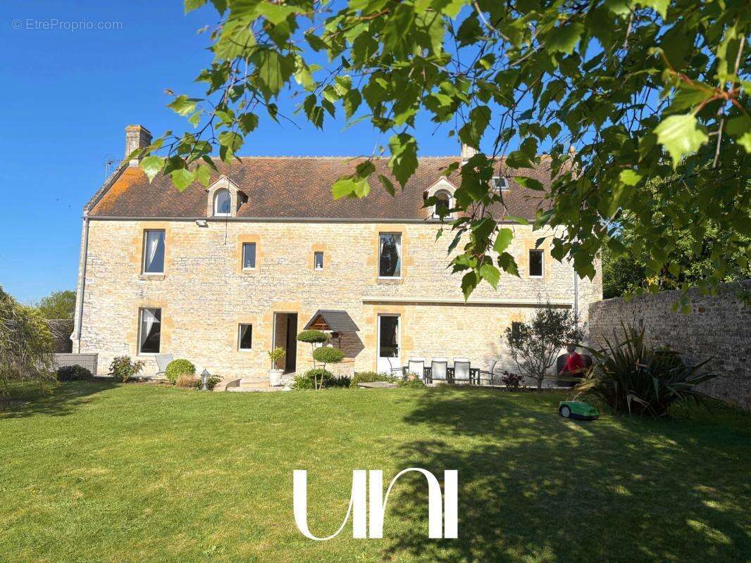 Maison à CREULLY