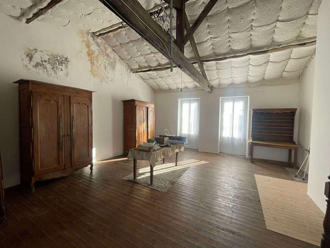 Maison à LE PELLERIN