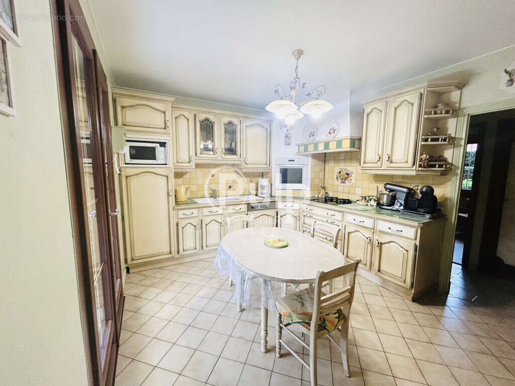 Maison à COURCELLES-LES-LENS