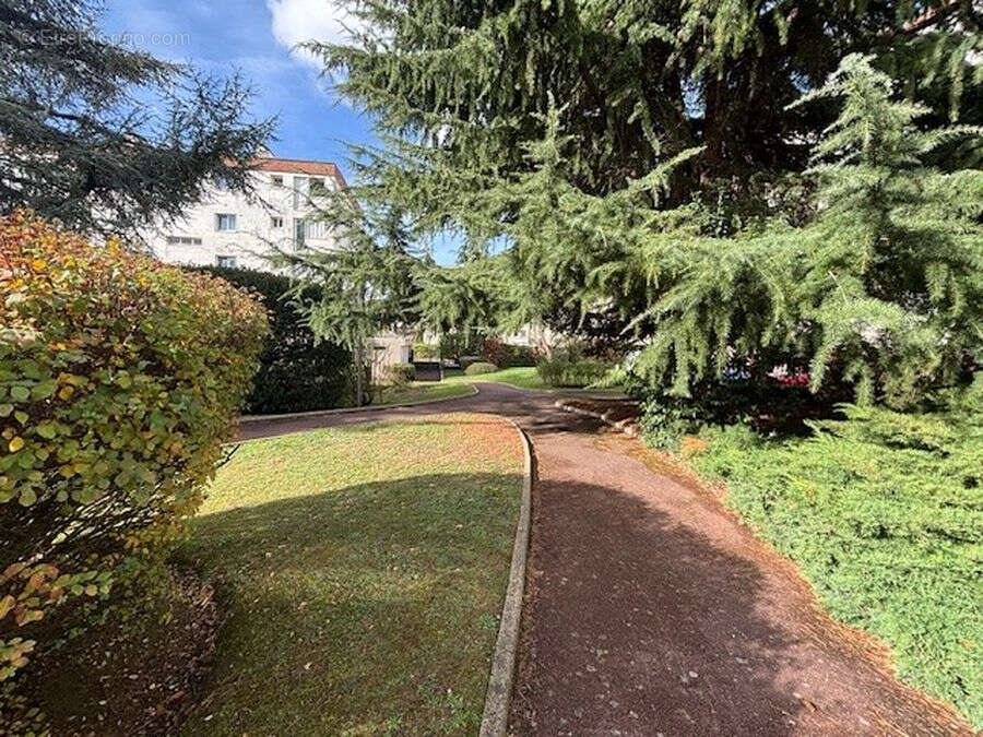 Appartement à CHAMPIGNY-SUR-MARNE