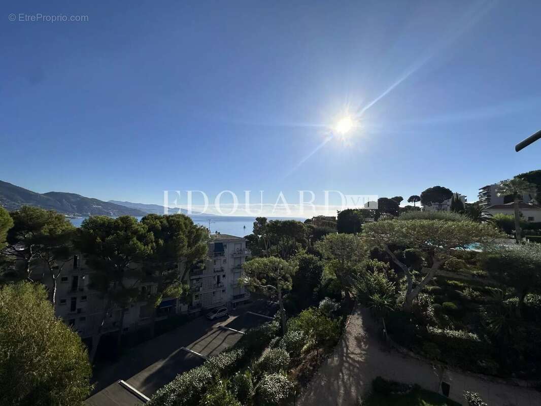 Appartement à ROQUEBRUNE-CAP-MARTIN