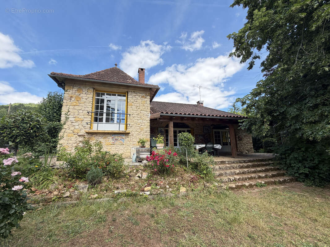 Maison à DURAVEL