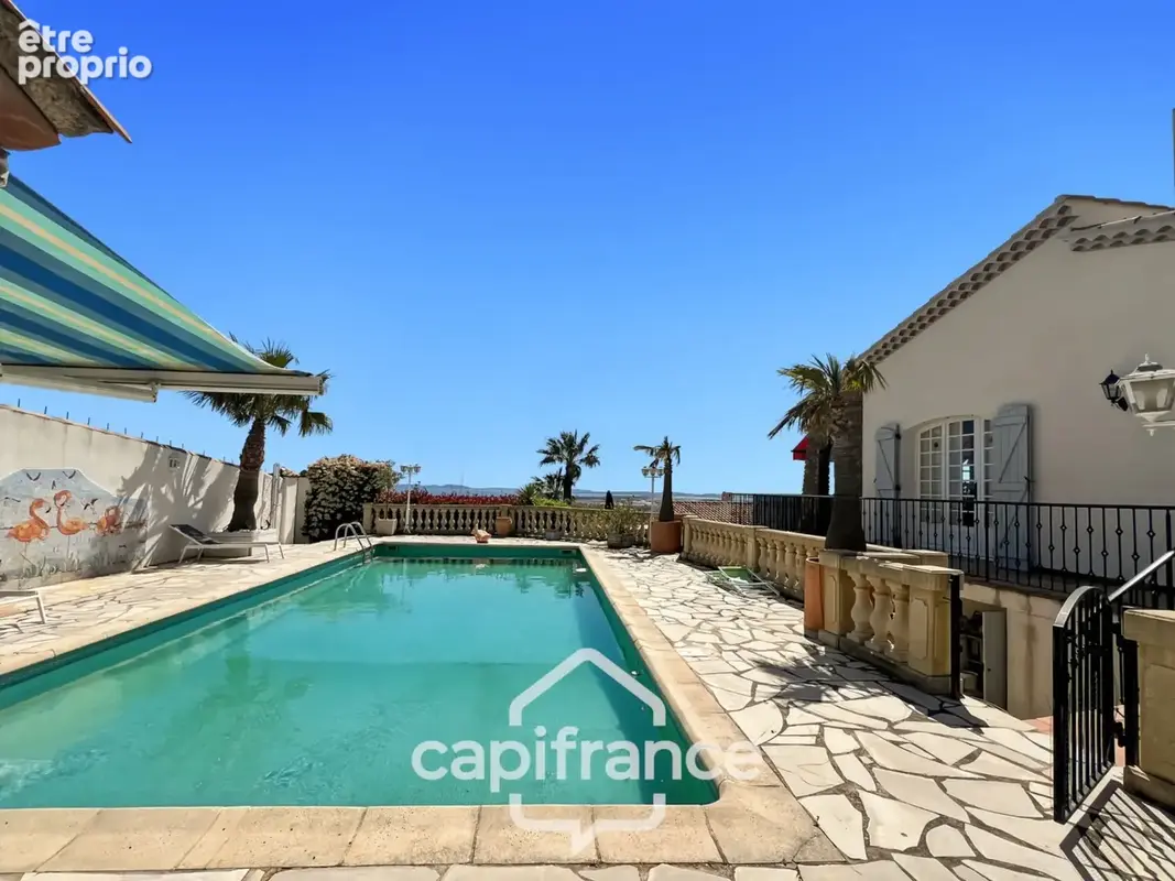 Maison à vendre 8 pièces HYERES (83)- Vue mer panoramique Exceptionnel - Double garage - Ascenseur - photo 5