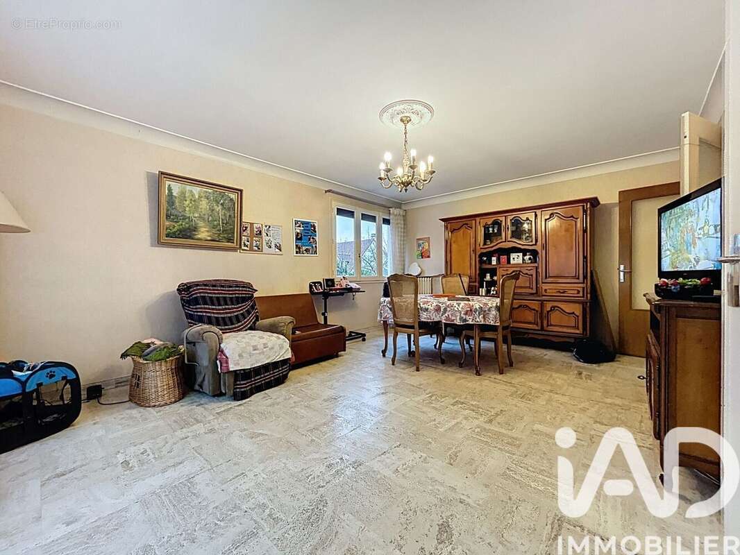 Photo 7 - Maison à SARTROUVILLE