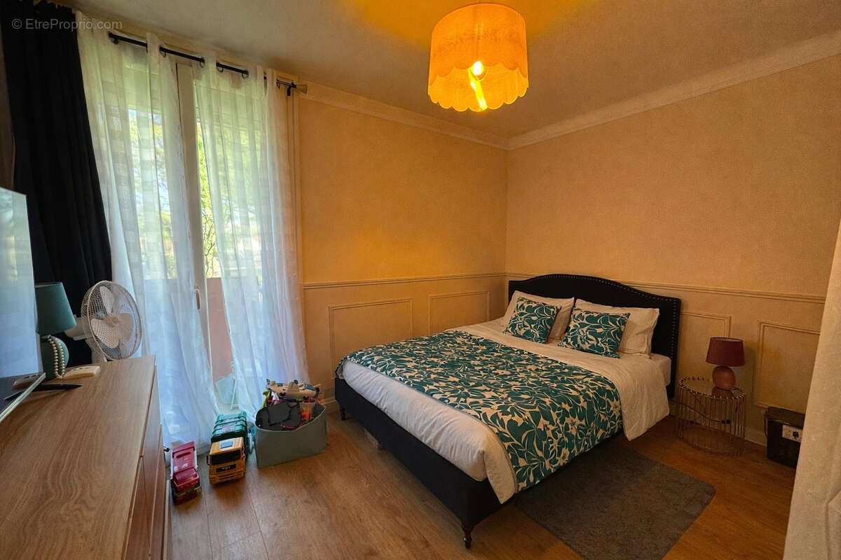 Appartement à BEZIERS