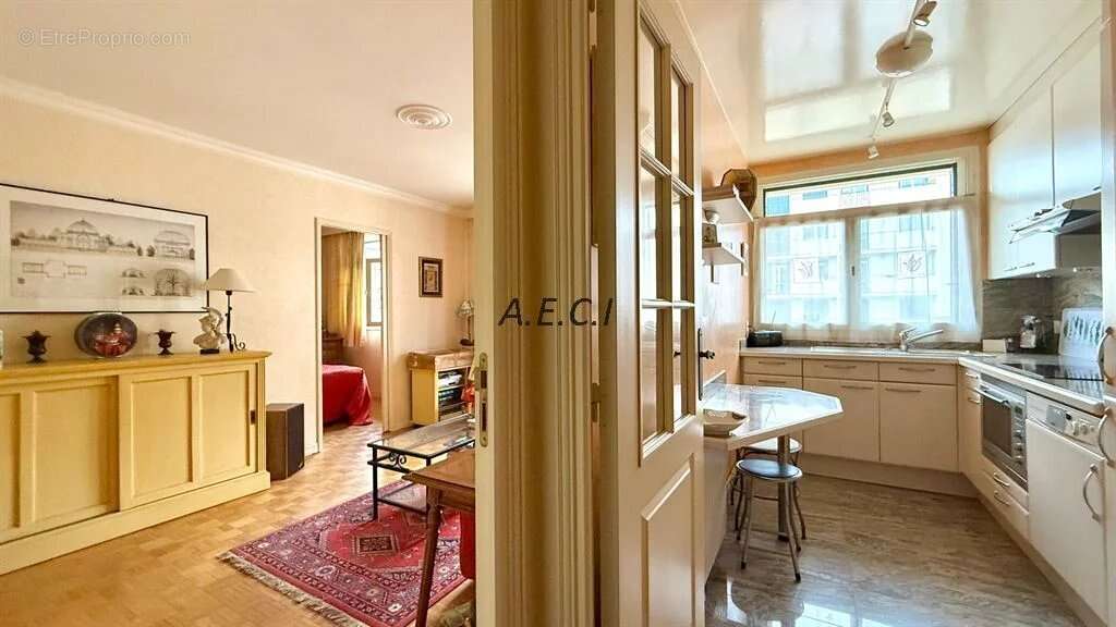 Appartement à ASNIERES-SUR-SEINE