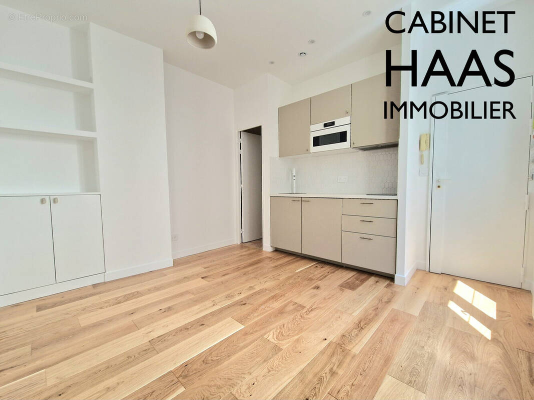 Appartement 2 pièces 27 m² · à Paris-10e · 27 m² · 330 000 €