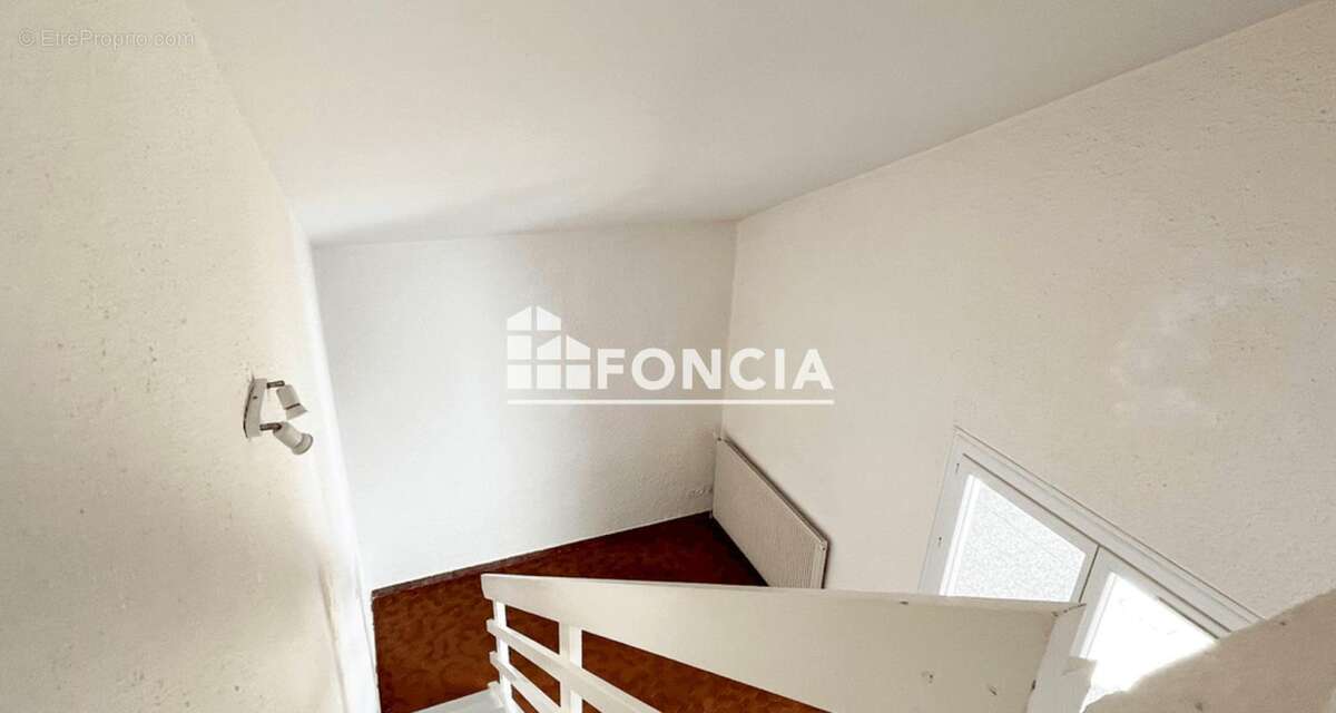 CANET SUD – Villa T3 avec Garage – Jardin - Terrasse – 400 m Plage – Résidence Arborée et Sécurisée - photo 5