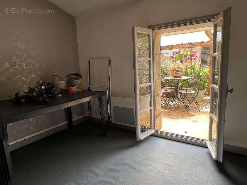 Appartement à LALINDE