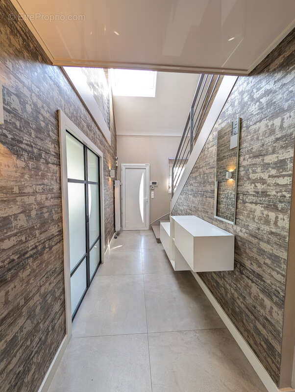 Maison à VERN-SUR-SEICHE