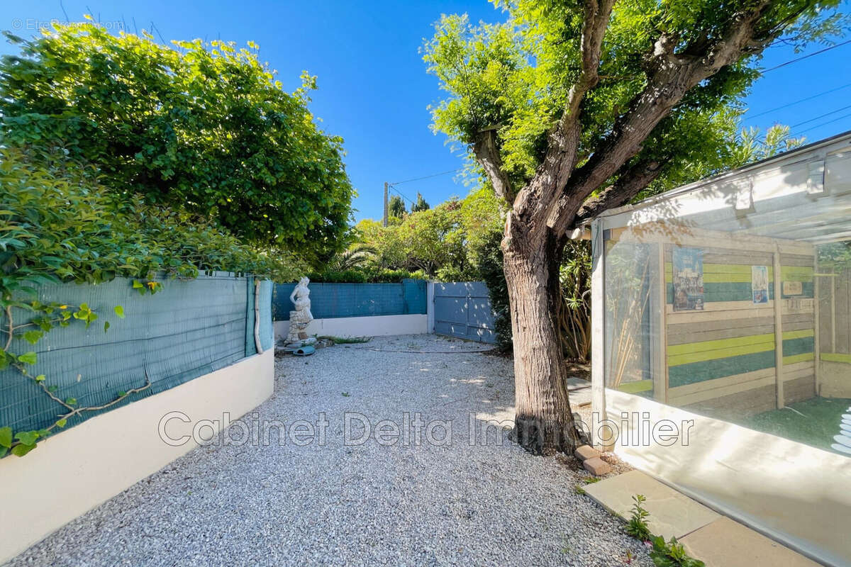 Appartement à SANARY-SUR-MER