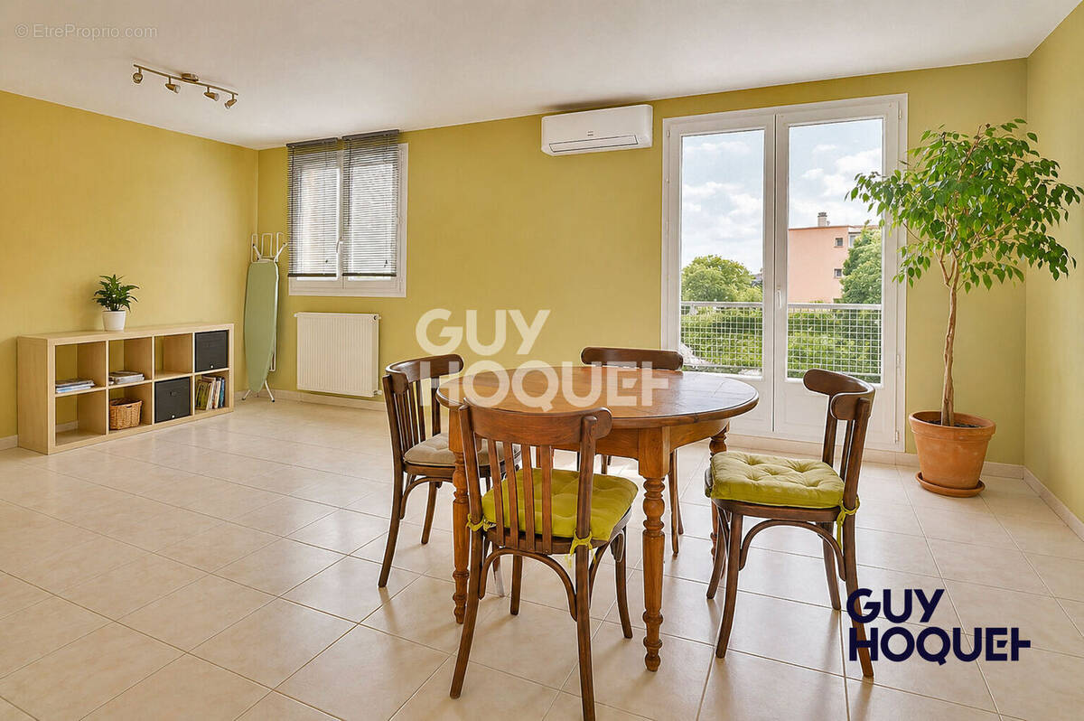 Appartement à VILLEURBANNE