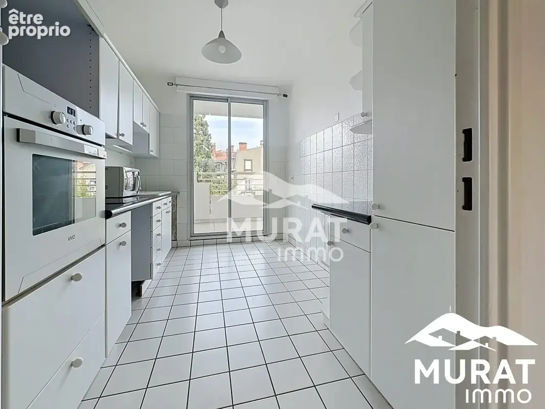 Appartement 7 pièces 94 m² à vendre à Clermont-Ferrand (63000) - photo 3