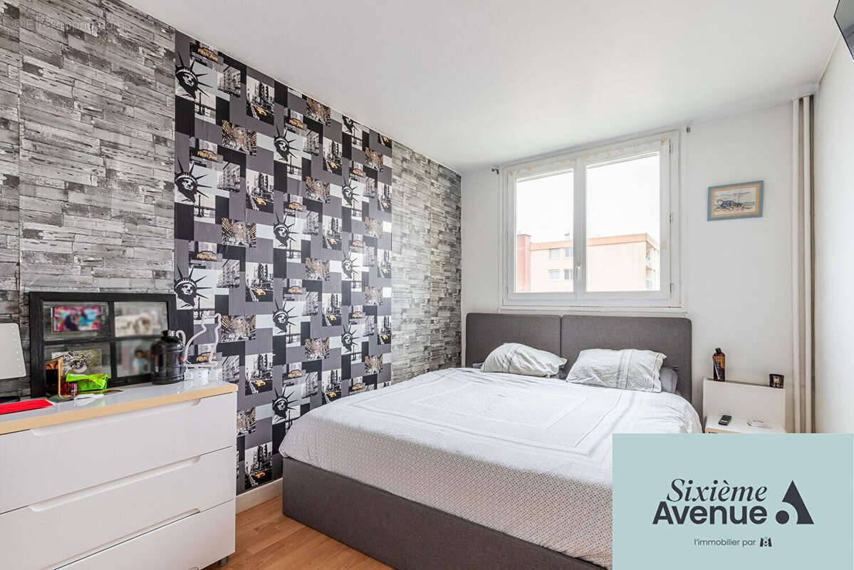 Appartement à CHILLY-MAZARIN