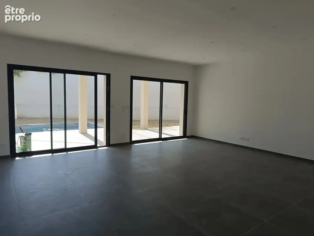 Montelimar 26200 - maison contemporaine de plain-pied - 137 m² - terrain 730 m² - 3 chambres - piscine - garage - photo 8