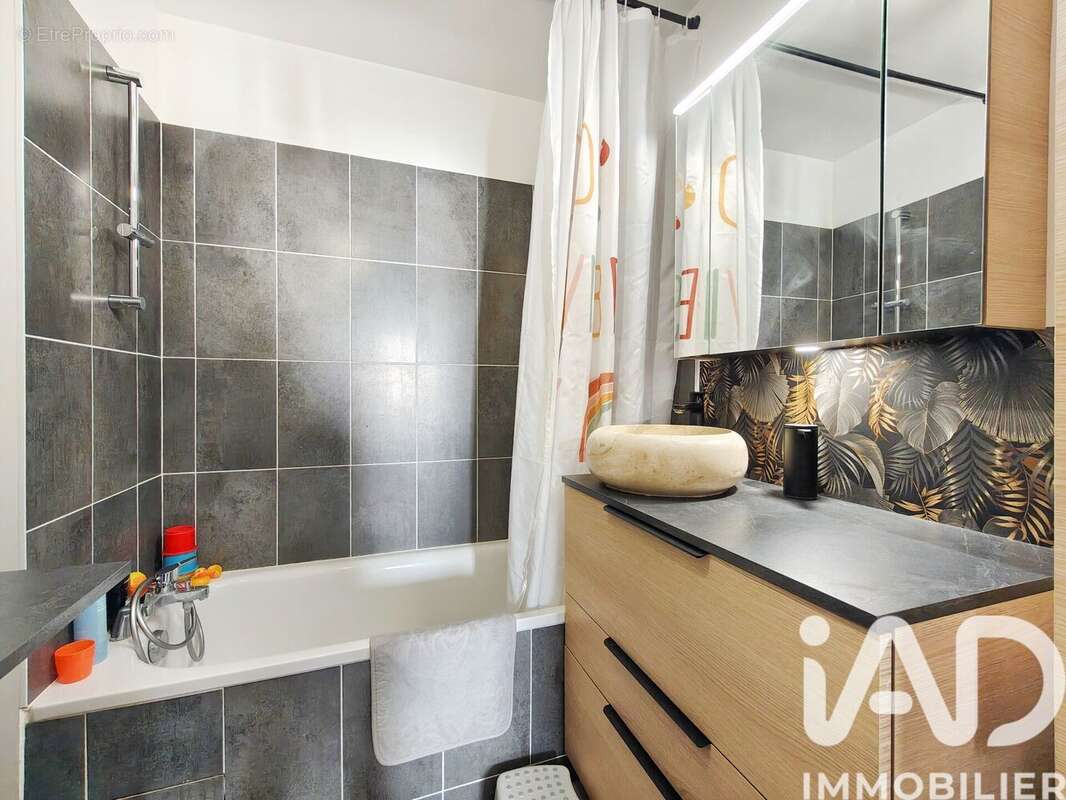 Photo 9 - Appartement à ROSNY-SOUS-BOIS