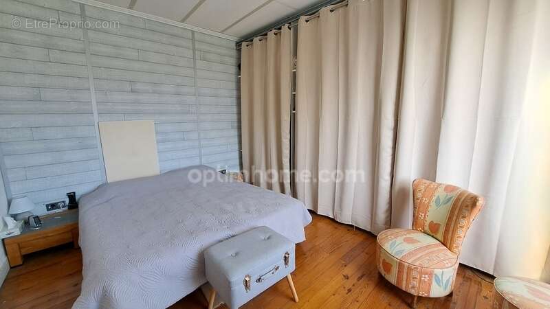 Maison à SAUVETERRE-DE-BEARN