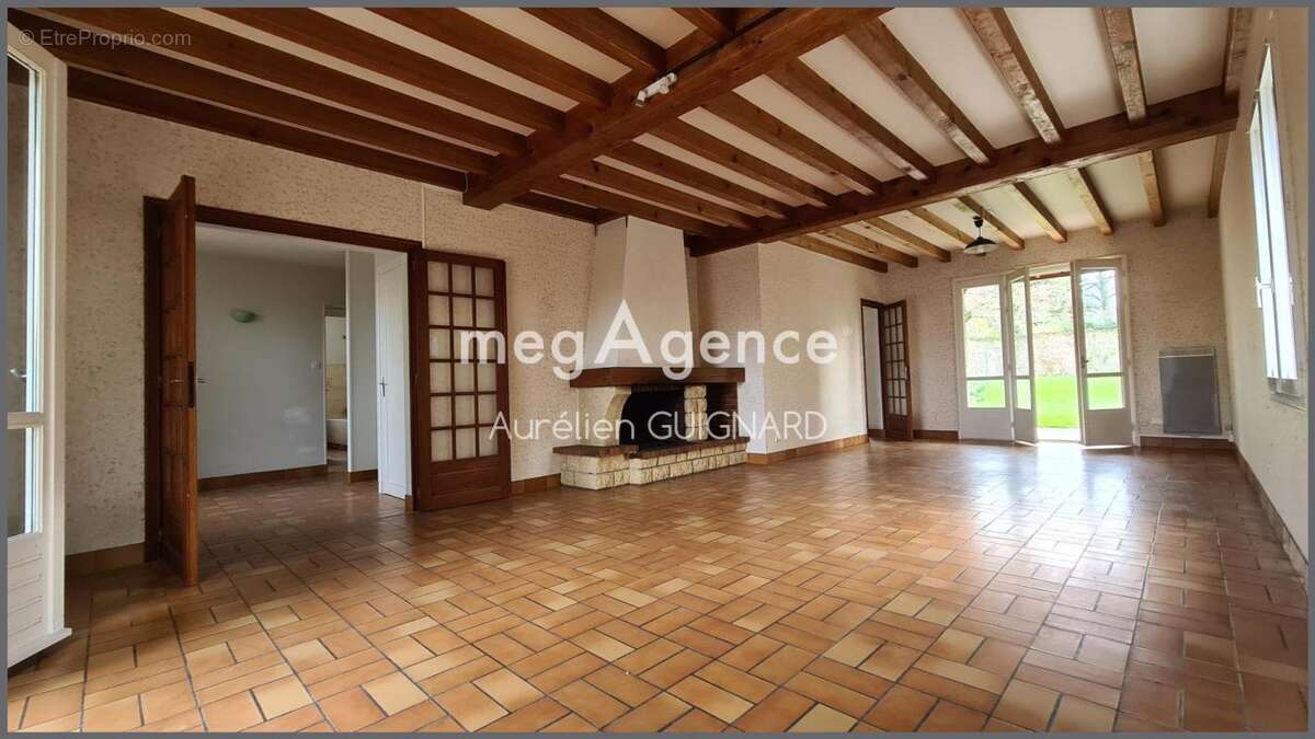 Maison à BRESSUIRE