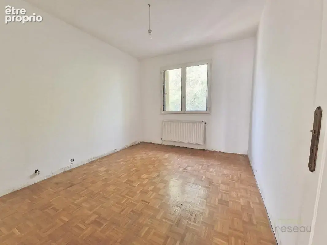 Maison 5 pièces 115 m² à vendre à Pontault-Combault (77340) - photo 10