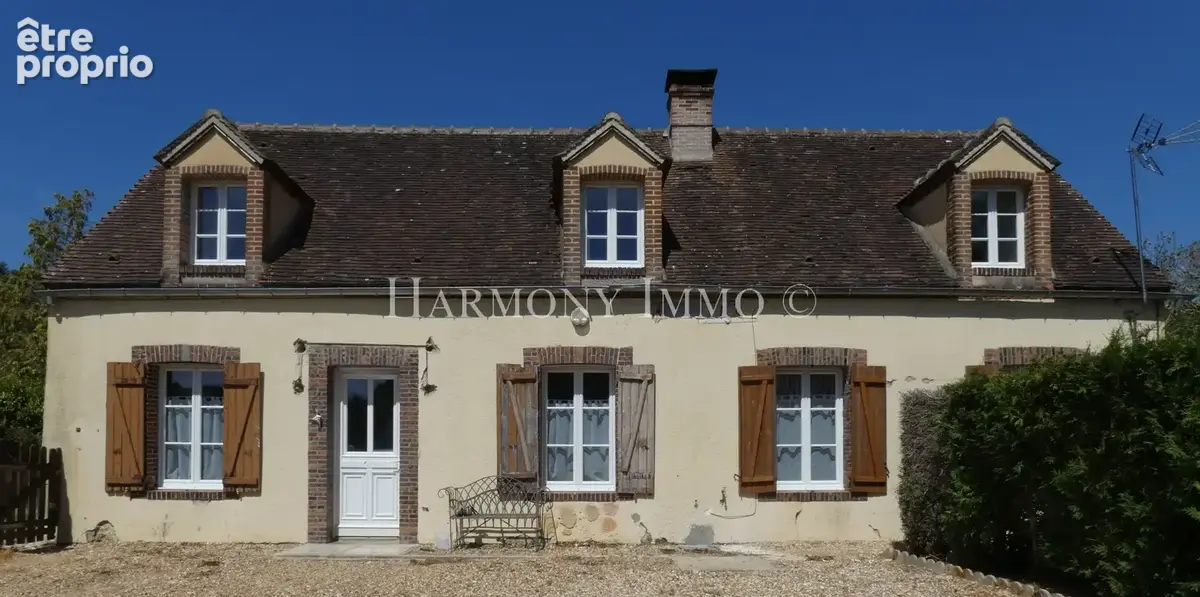 Maison à LONGNY-AU-PERCHE