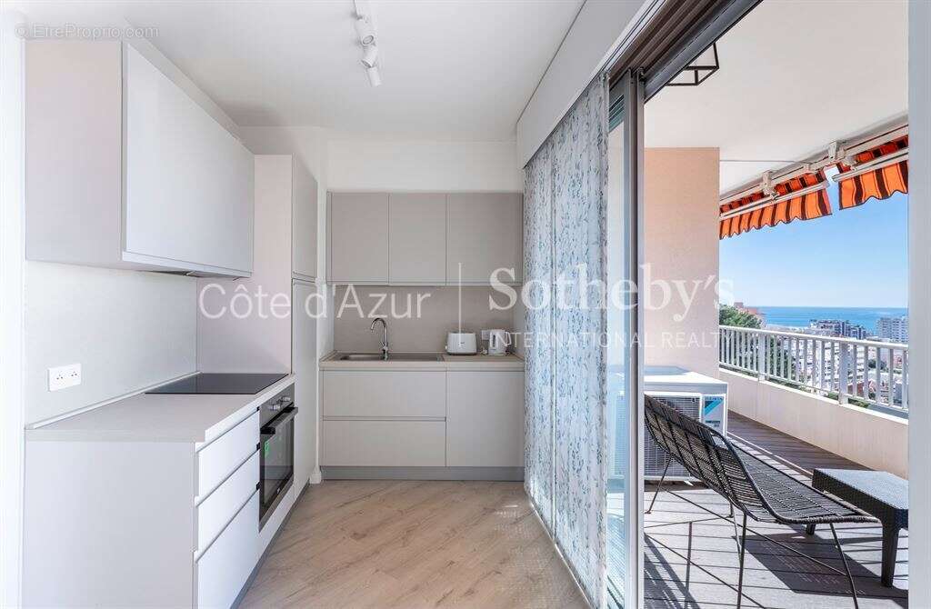 Appartement à BEAUSOLEIL