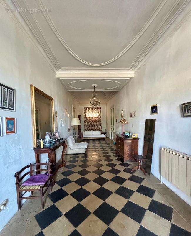 Demeure de charme du XIXᵉ siècle avec dépendances et chais – Île d’Oléron - photo 9