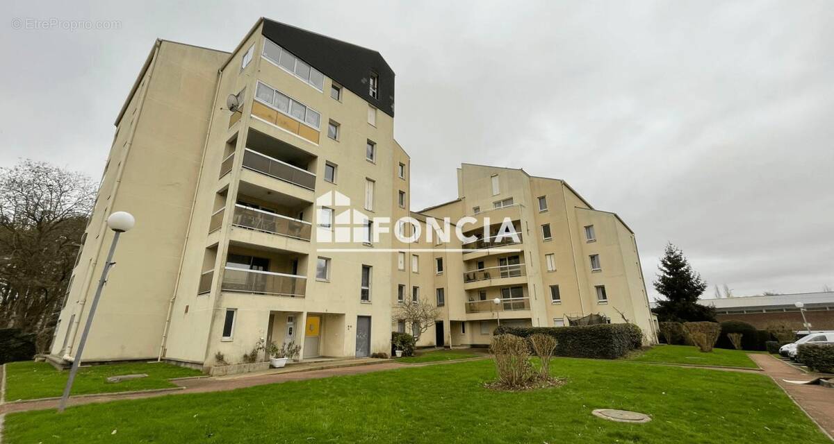 Appartement à VILLIERS-LE-BEL