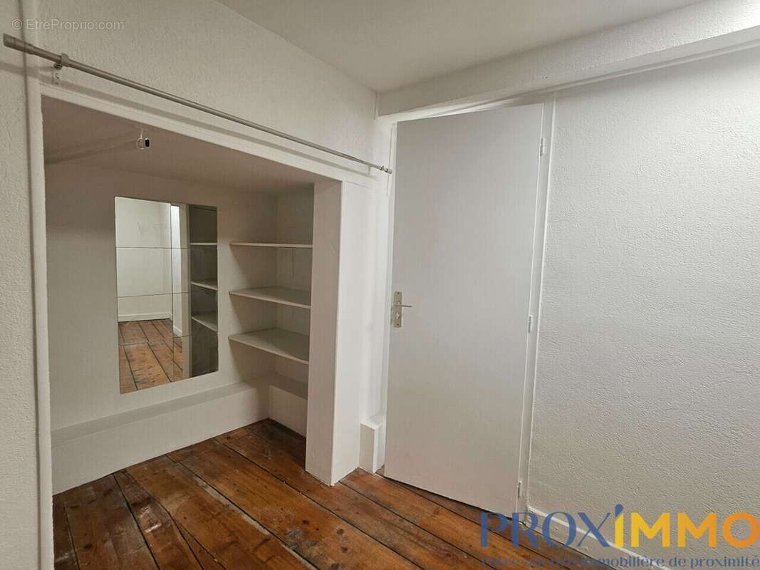 Appartement à RIVES
