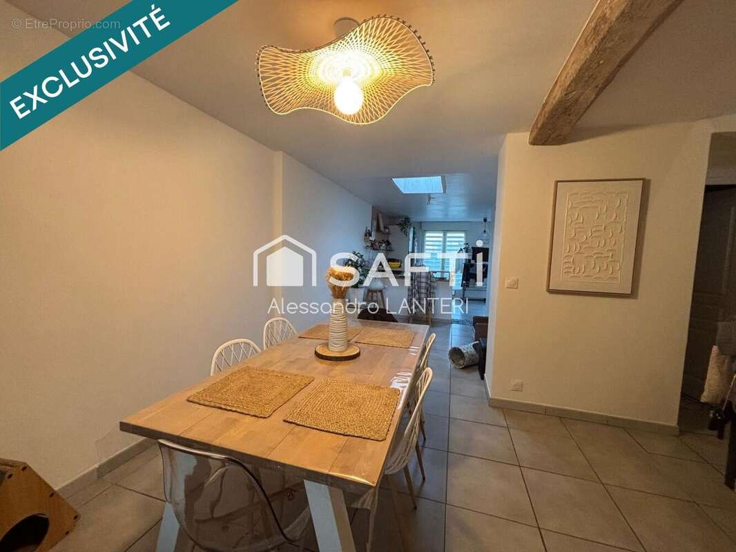 Photo 3 - Maison à HALLENNES-LEZ-HAUBOURDIN