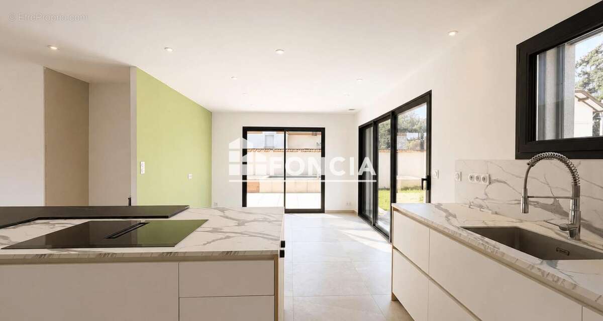 À vendre – Maison récente T4 de 107 m² avec piscine à Villefranche-sur-Saône - photo 4