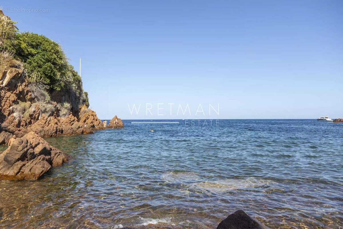 Maison à SAINT-RAPHAEL