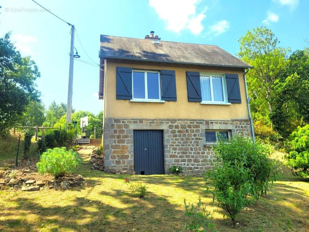 Photo 1 - Maison à MENIL-HUBERT-SUR-ORNE