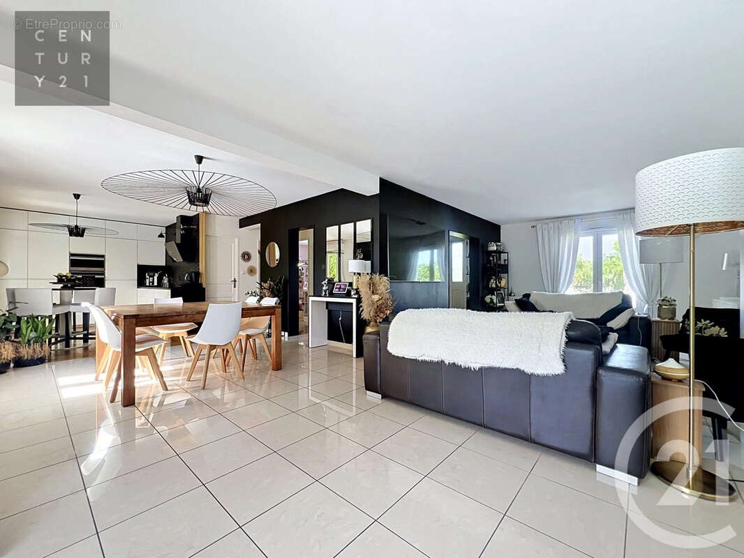 Maison 150 m² à Barberey-Saint-Sulpice  - photo 6