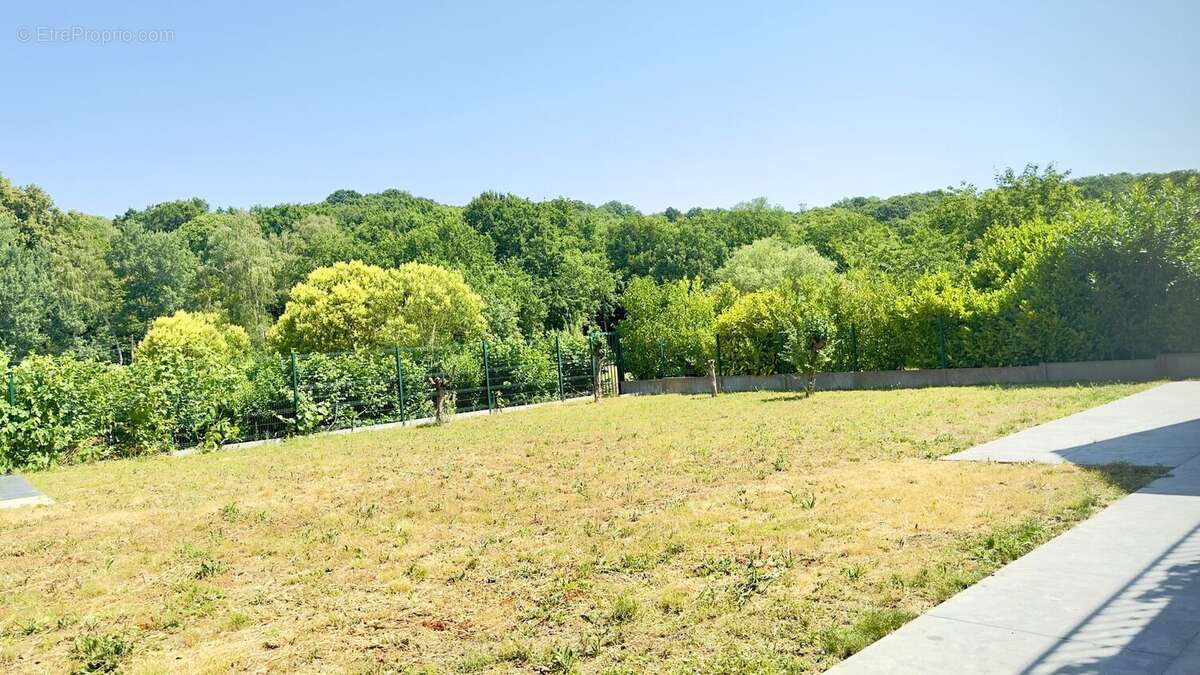Maison 278 m² à Limours  - photo 4