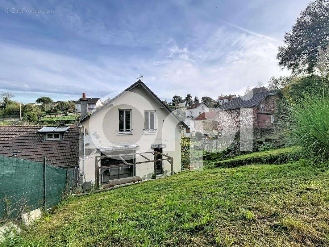 Maison à BRIVE-LA-GAILLARDE