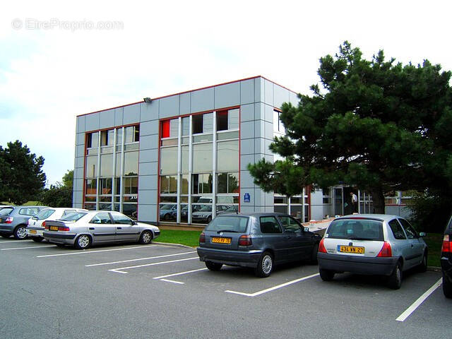 Commerce à GONFREVILLE-L&#039;ORCHER