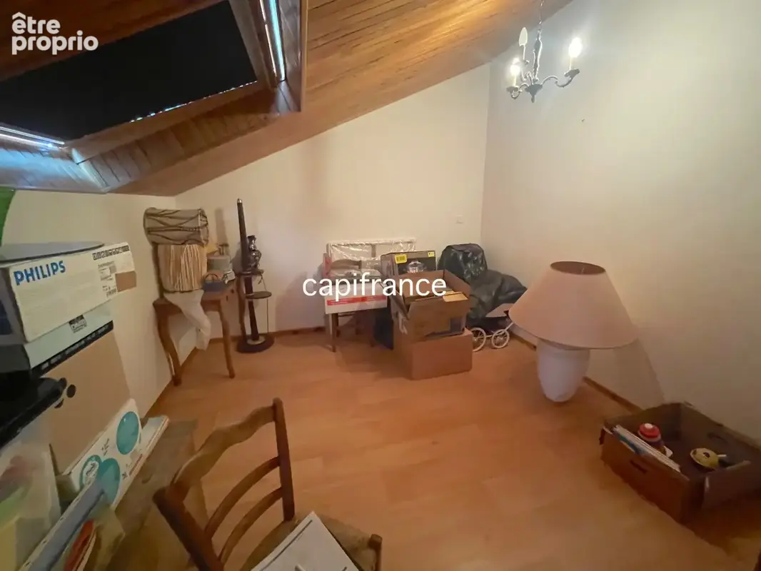 Maison à rénover – Fort potentiel pour résidence principale ou investissement LA TAILLEE (85) - photo 3