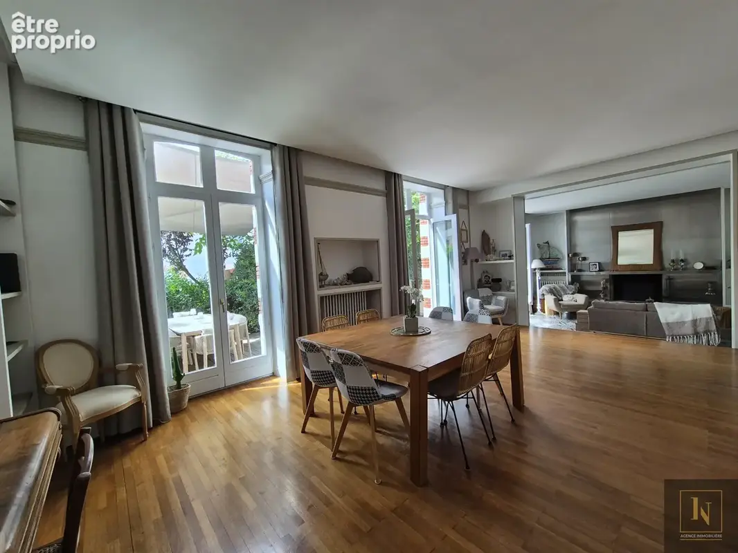Bien d'exception Maison de VILLE 5 Chambres Garage Saint-Pere-en-Retz (44320)- Pays de RETZ - photo 17