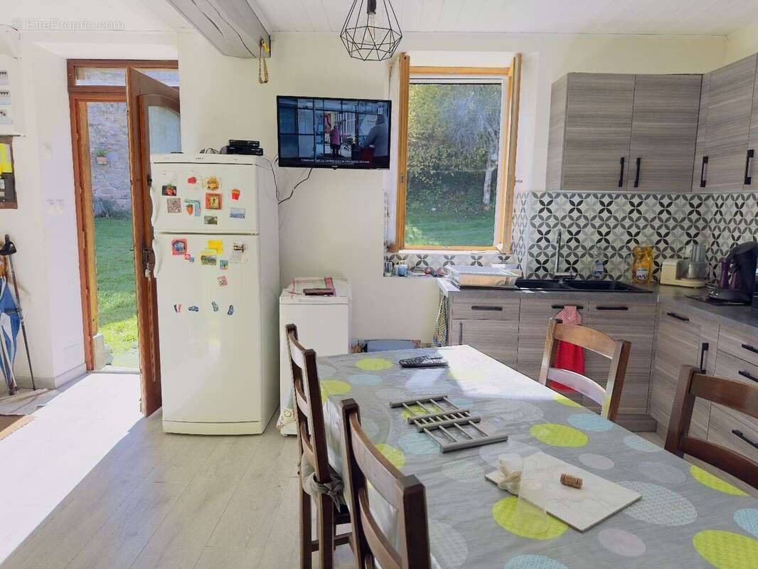 Maison et dépendances ,Au pied du Valier 09800. - photo 7
